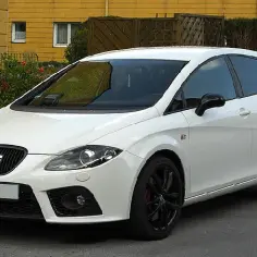 Ile wchodzi płynu do chłodnicy Seat Leon? Sprawdź, aby uniknąć problemów