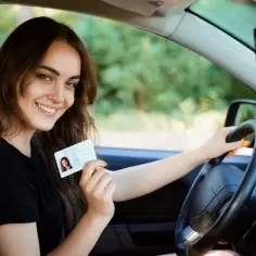 Gdzie znaleźć datę wydania prawa jazdy? Oto kluczowe informacje