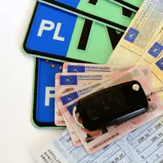 Ile kosztuje odebranie prawa jazdy? Sprawdź ukryte opłaty i koszty